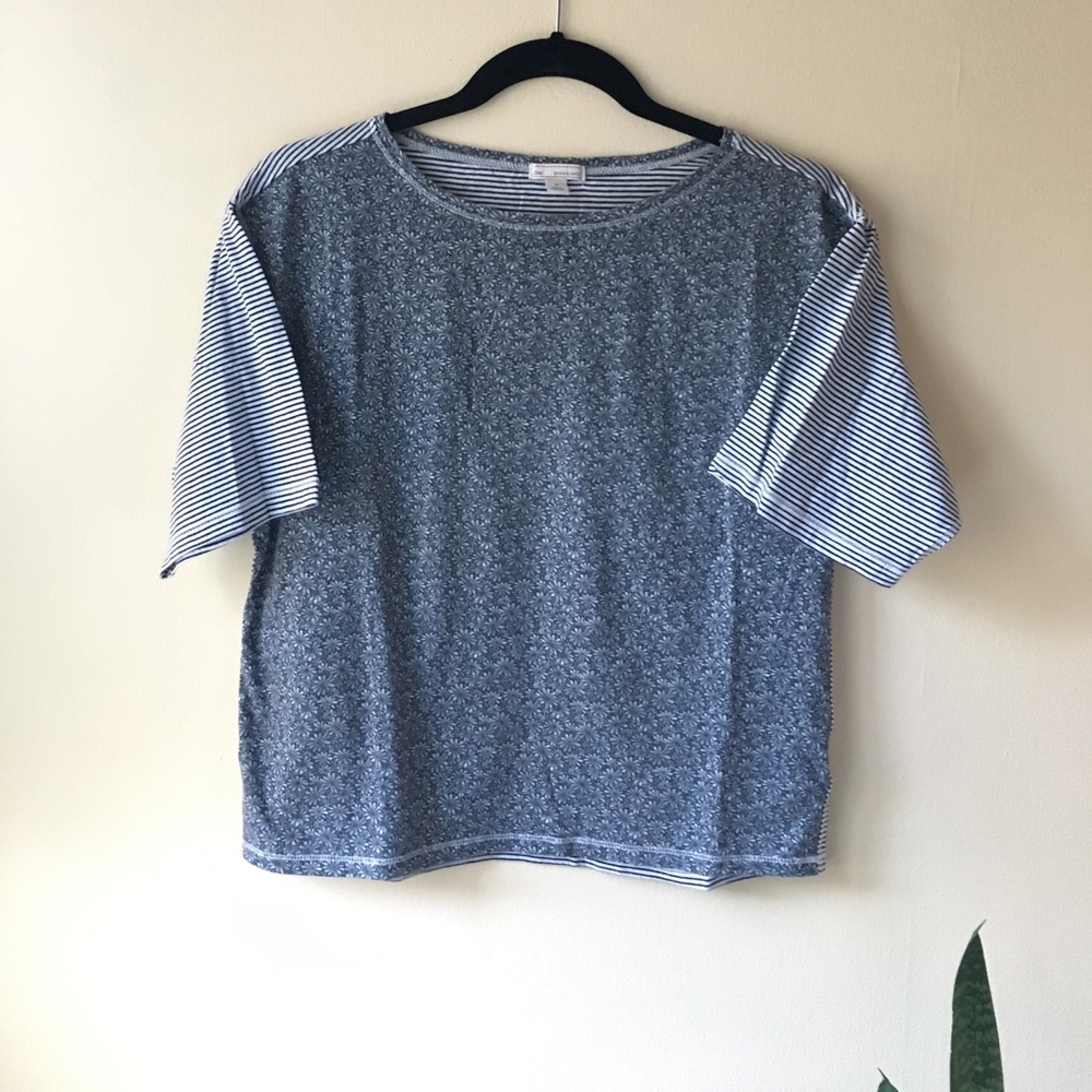 GAP striped/floral top